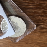 Originalverpackung sollte bei Sammlermünzen nicht entfernt werden